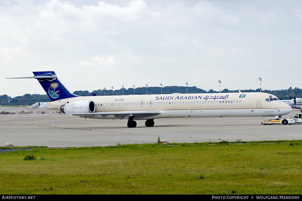 Aircraft Photo of HZ-APD | McDonnell Douglas MD-90-30 | Saudi Arabian Airlines | AirHistory.net #549719