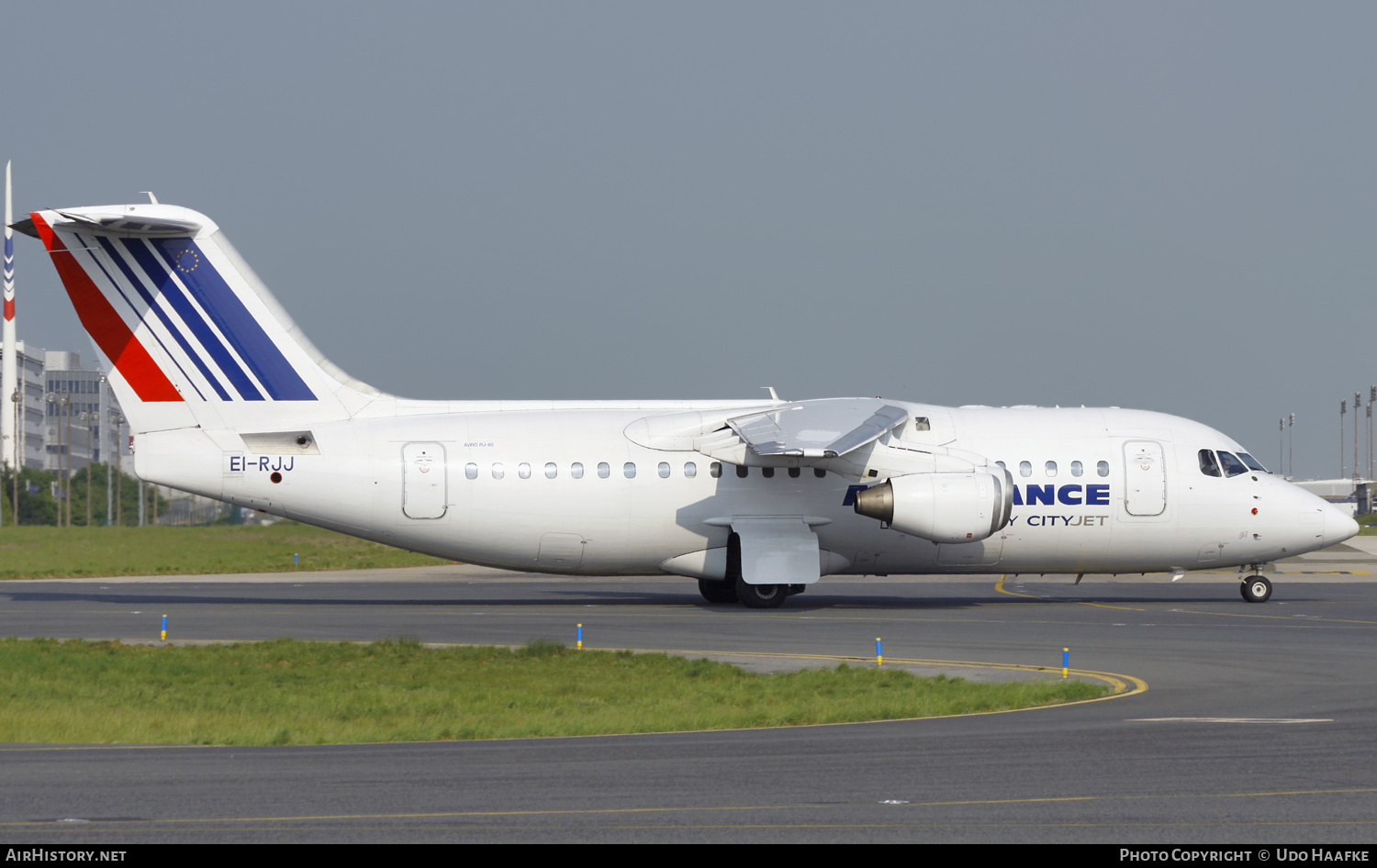 Aircraft Photo of EI-RJJ | British Aerospace Avro 146-RJ85 | Air France | AirHistory.net #549783