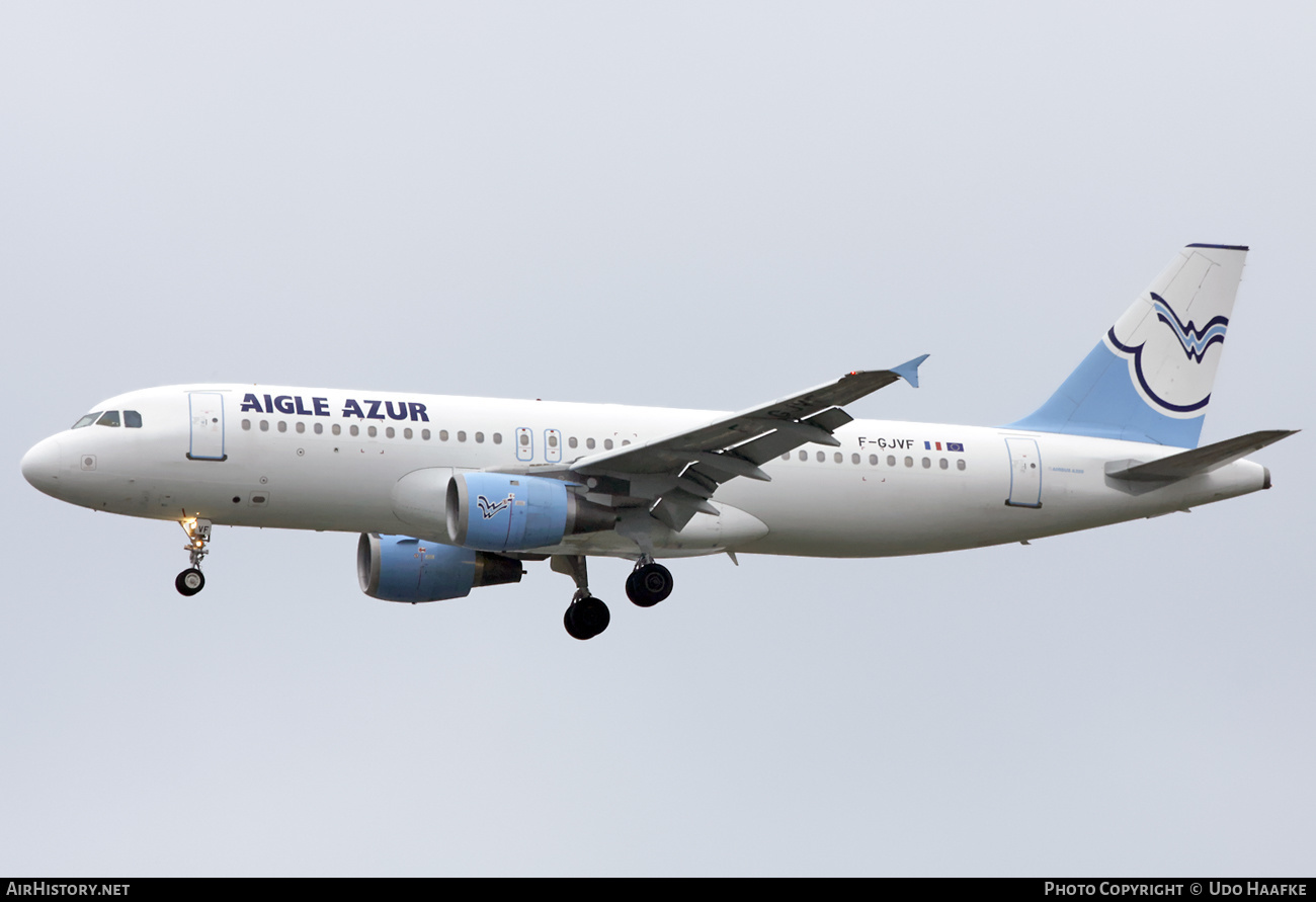 Aircraft Photo of F-GJVF | Airbus A320-211 | Aigle Azur | AirHistory.net #549888