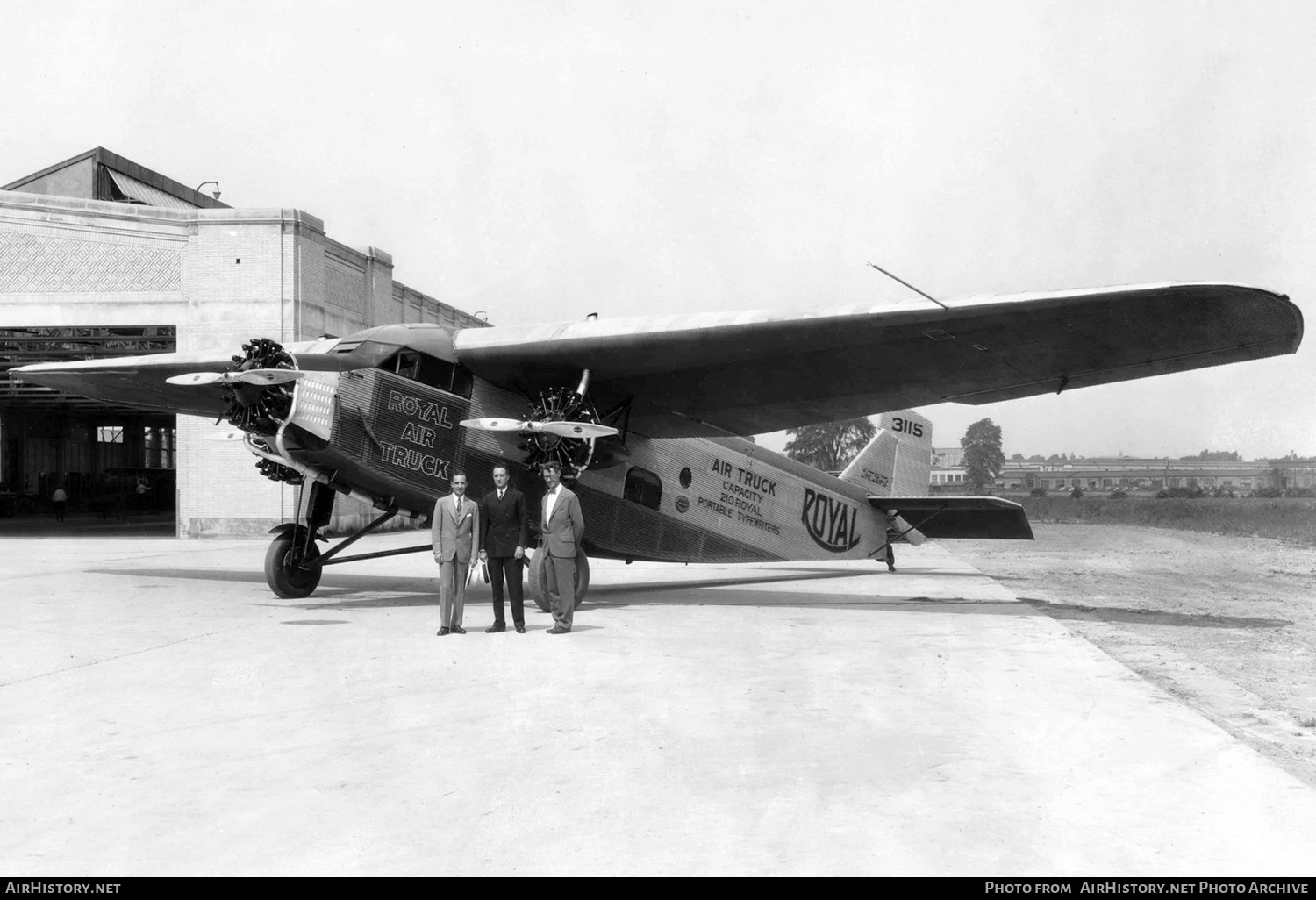 Aircraft Photo of NC3115 | Ford 4-AT-A Tri-Motor | Royal Typewriter Company | AirHistory.net #549938