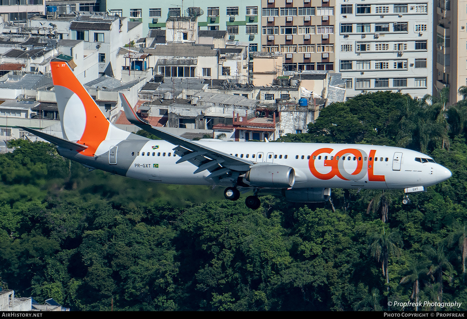 Aircraft Photo of PR-GXT | Boeing 737-8EH | GOL Linhas Aéreas | AirHistory.net #549939