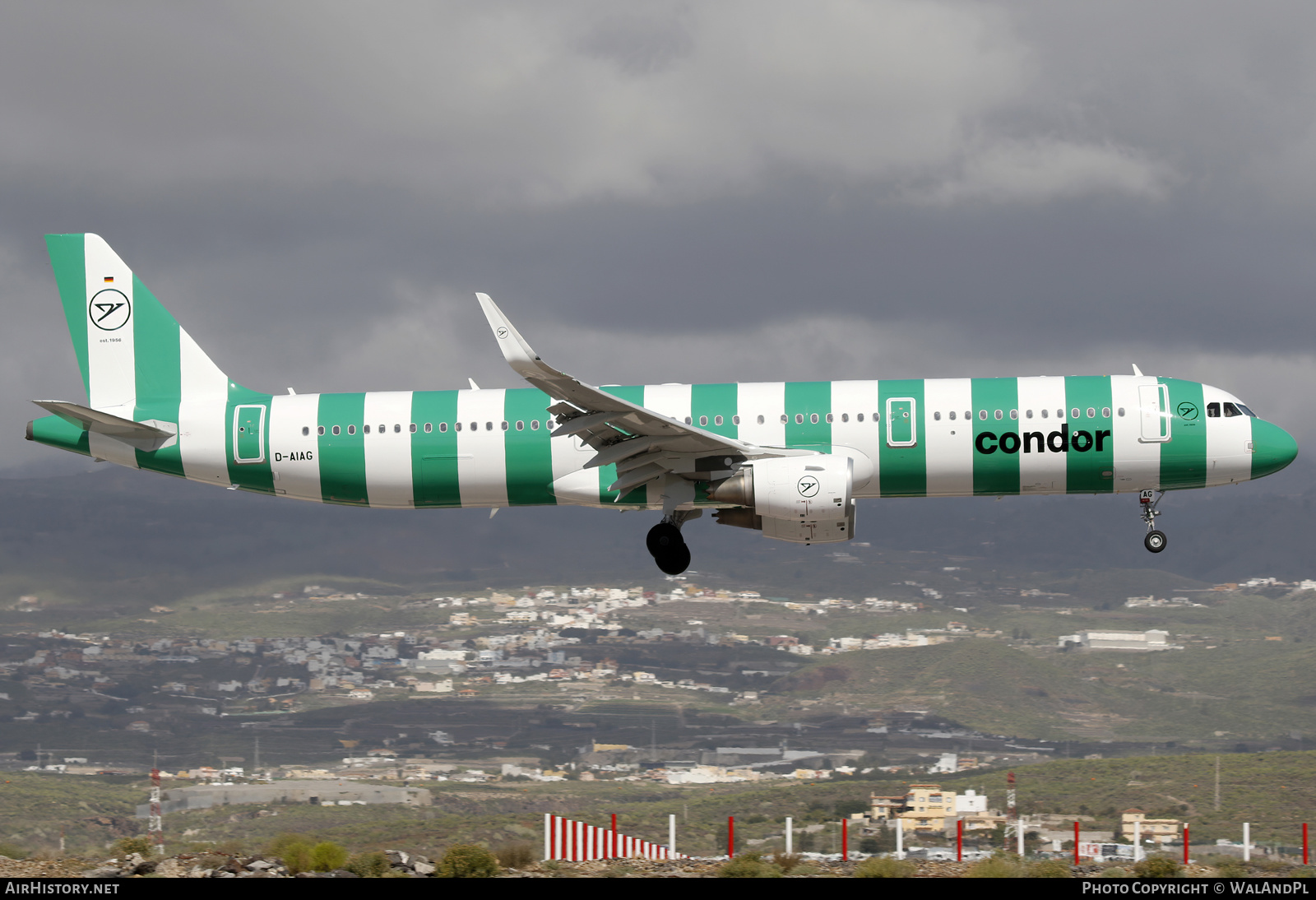 Aircraft Photo of D-AIAG | Airbus A321-211 | Condor Flugdienst | AirHistory.net #549961
