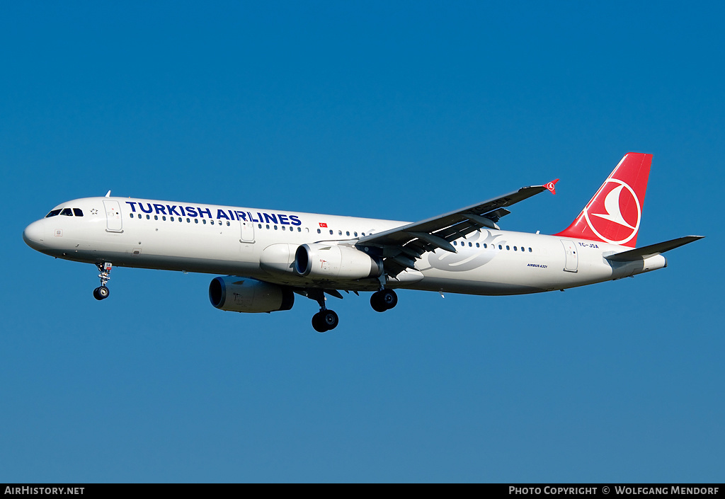 Aircraft Photo of TC-JSA | Airbus A321-231 | Turkish Airlines | AirHistory.net #549989