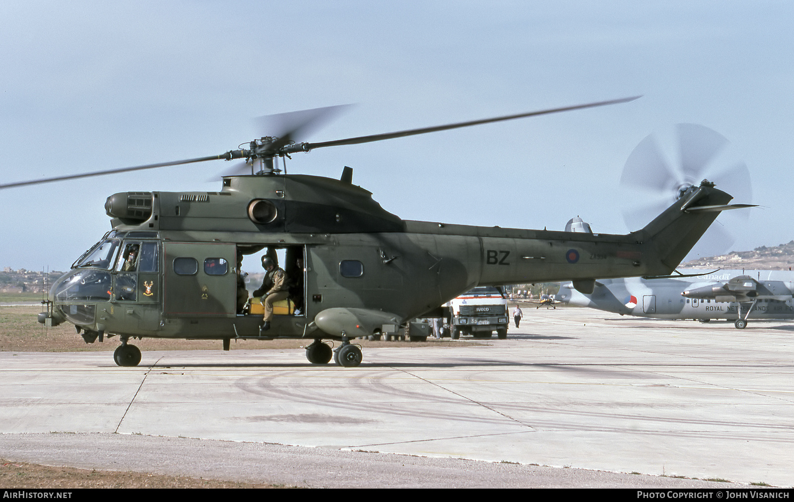 Aircraft Photo of ZA934 | Aerospatiale SA-330E Puma HC1 | UK - Air Force | AirHistory.net #550008