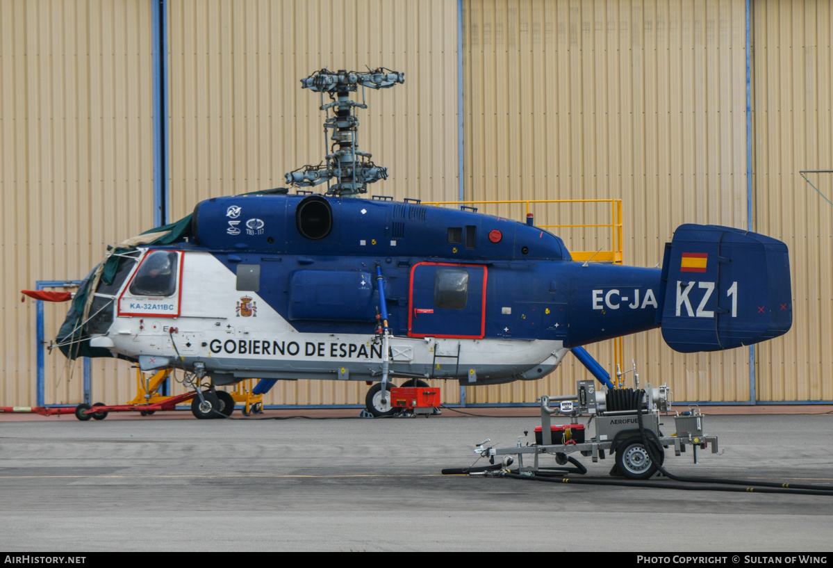 Aircraft Photo of EC-JAK | Kamov Ka-32A11BC | Gobierno de España | AirHistory.net #550020