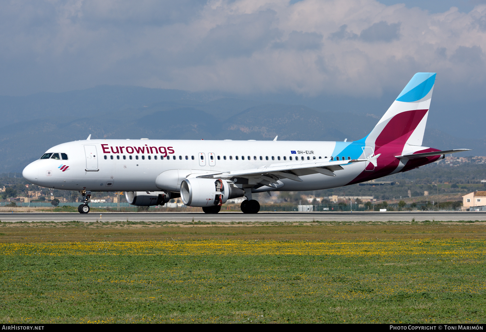 Aircraft Photo of 9H-EUR | Airbus A320-214 | Eurowings | AirHistory.net #550177