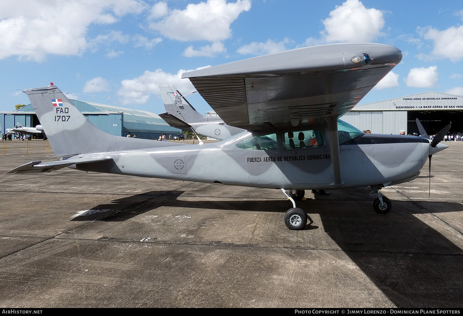 Aircraft Photo of 1707 / FAD1707 | Cessna R182 Skylane RG | Dominican Republic - Air Force | AirHistory.net #550182
