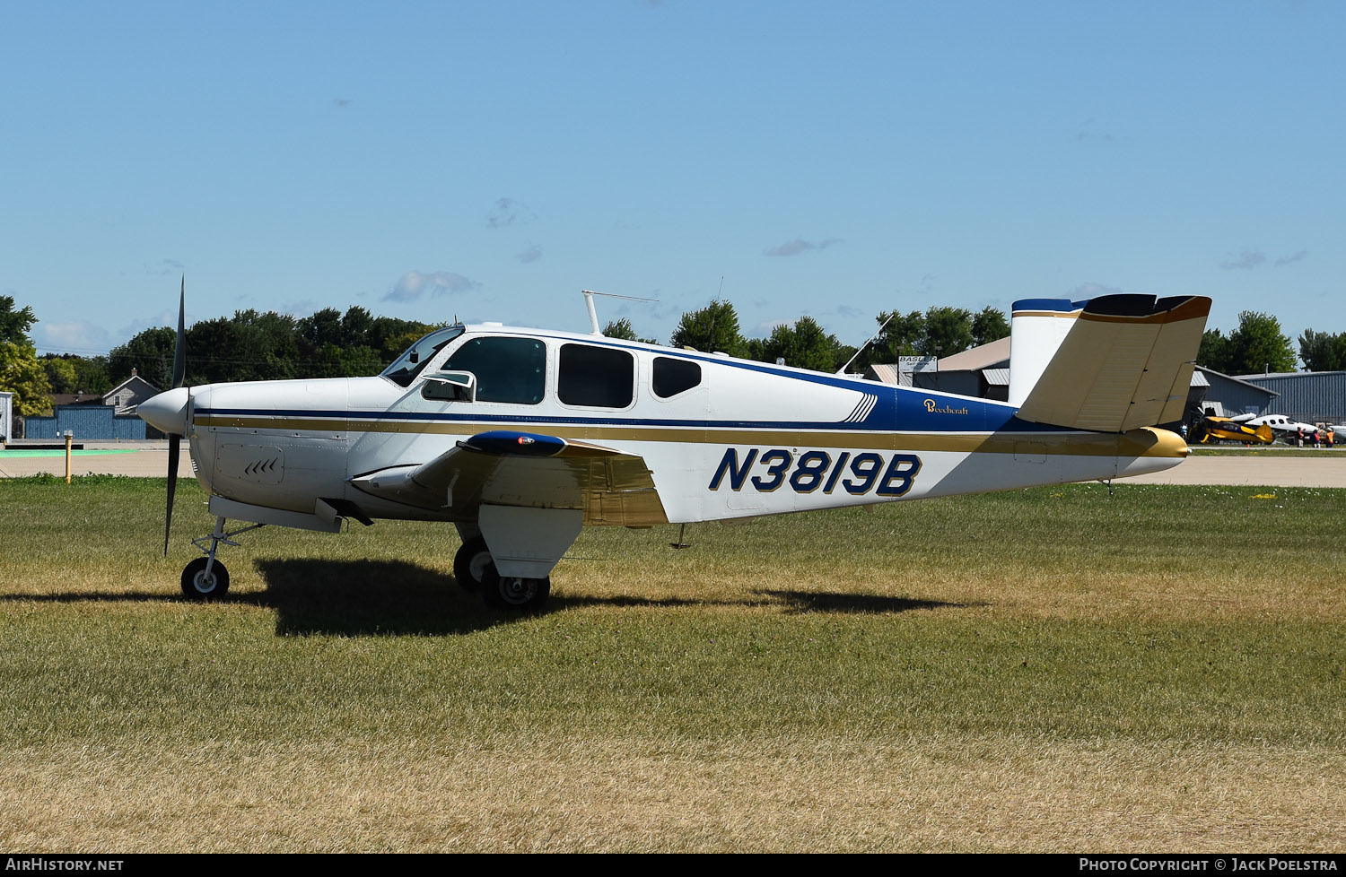 Aircraft Photo of N3819B | Beech F35 Bonanza | AirHistory.net #550198