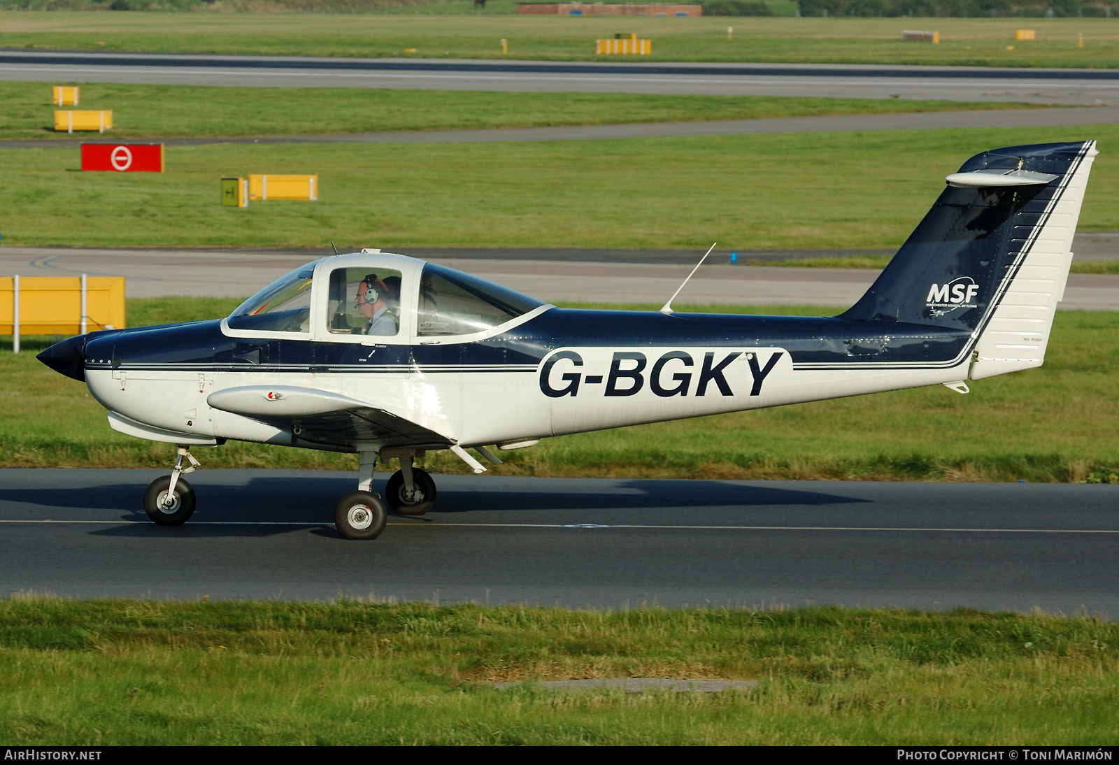 Aircraft Photo of G-BGKY | Piper PA-38-112 Tomahawk | MSF - Manchester School of Flying | AirHistory.net #550274