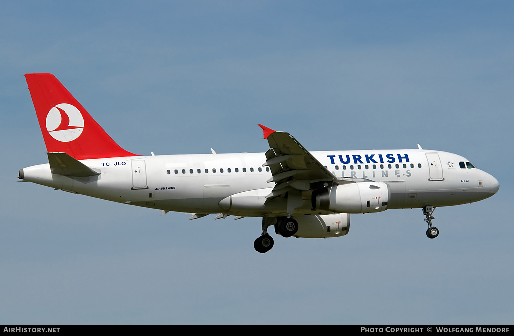 Aircraft Photo of TC-JLO | Airbus A319-132 | Turkish Airlines | AirHistory.net #550298