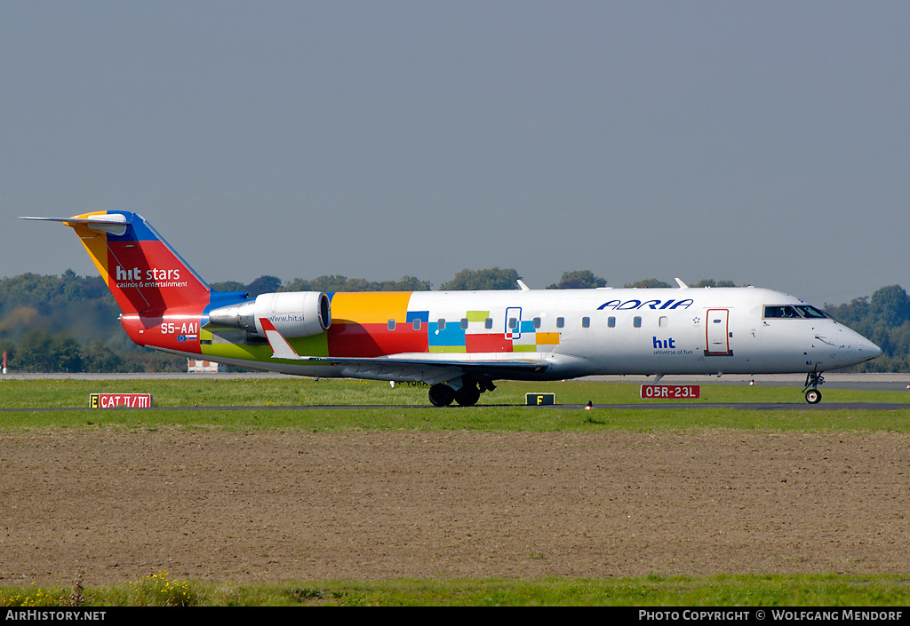 Aircraft Photo of S5-AAI | Bombardier CRJ-200LR (CL-600-2B19) | Adria Airways | AirHistory.net #550299