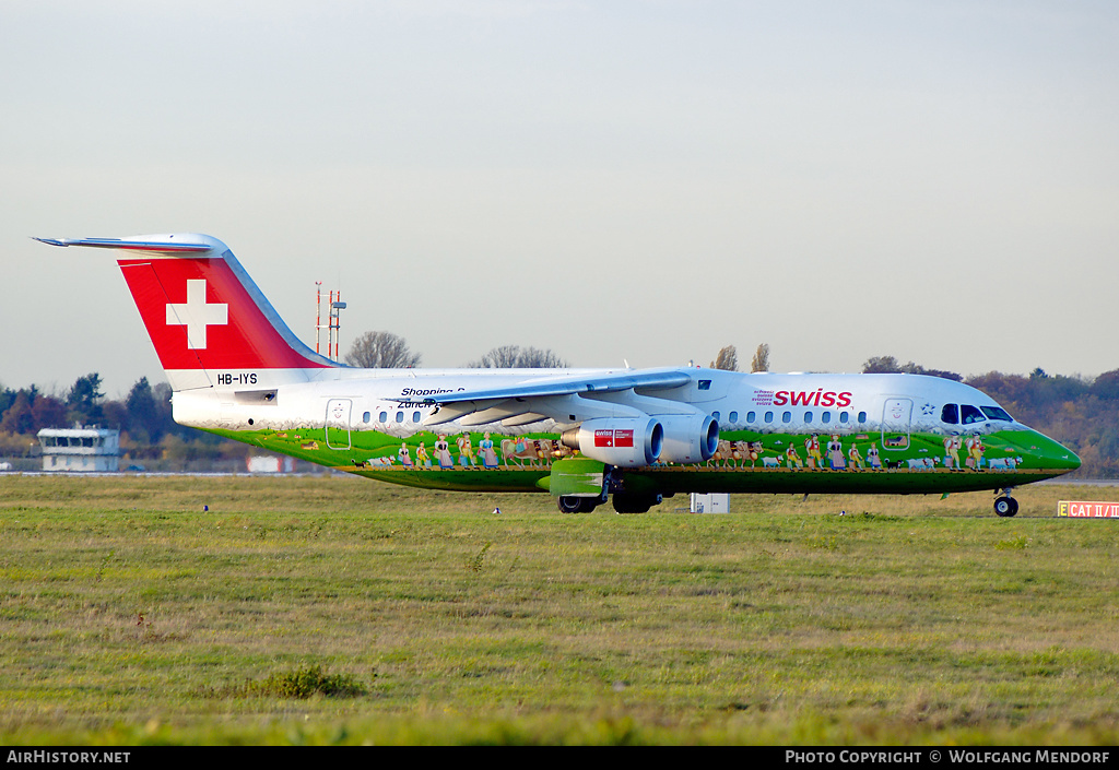 Aircraft Photo of HB-IYS | BAE Systems Avro 146-RJ100 | Swiss International Air Lines | AirHistory.net #550321