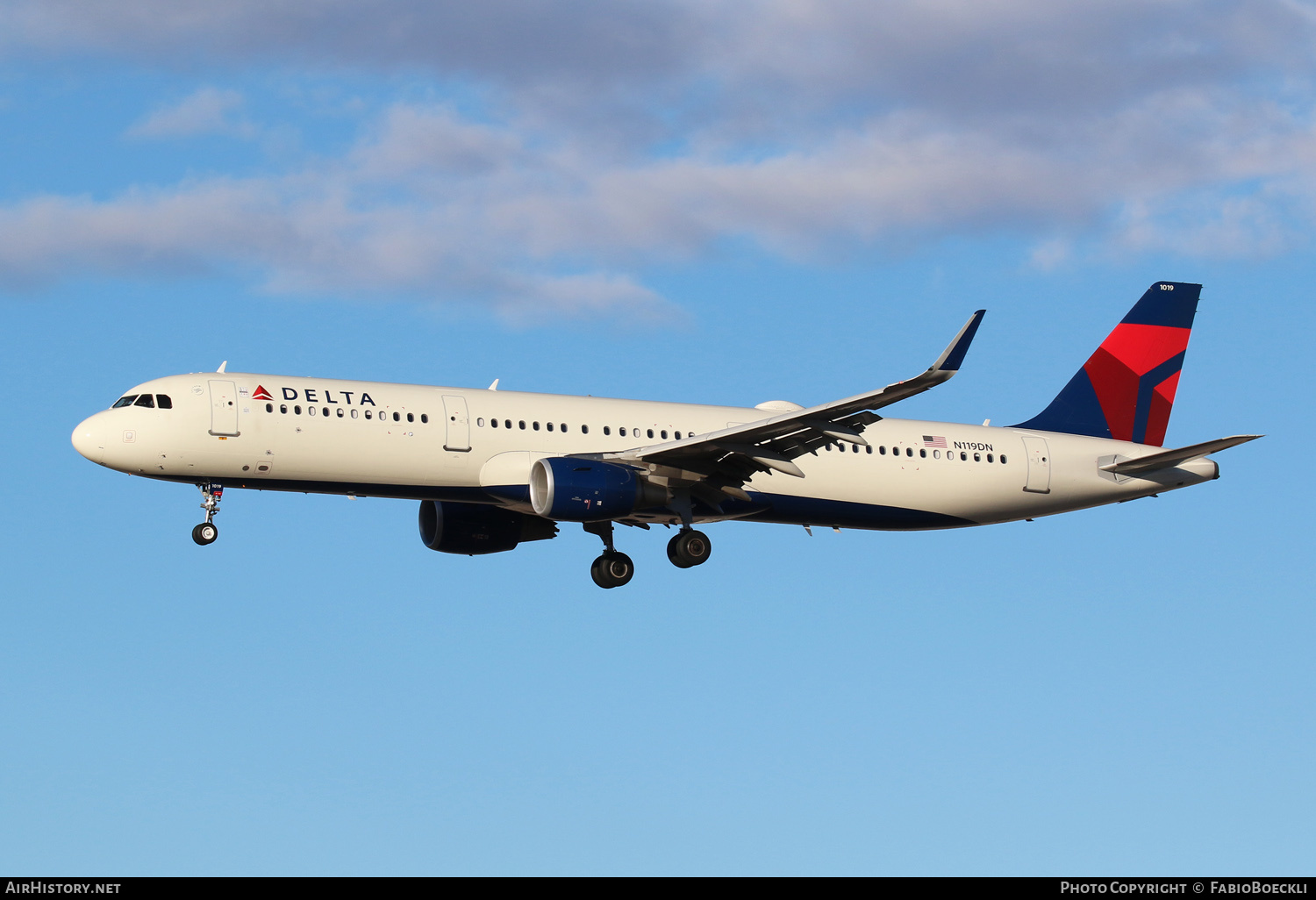 Aircraft Photo of N119DN | Airbus A321-211 | Delta Air Lines | AirHistory.net #550412