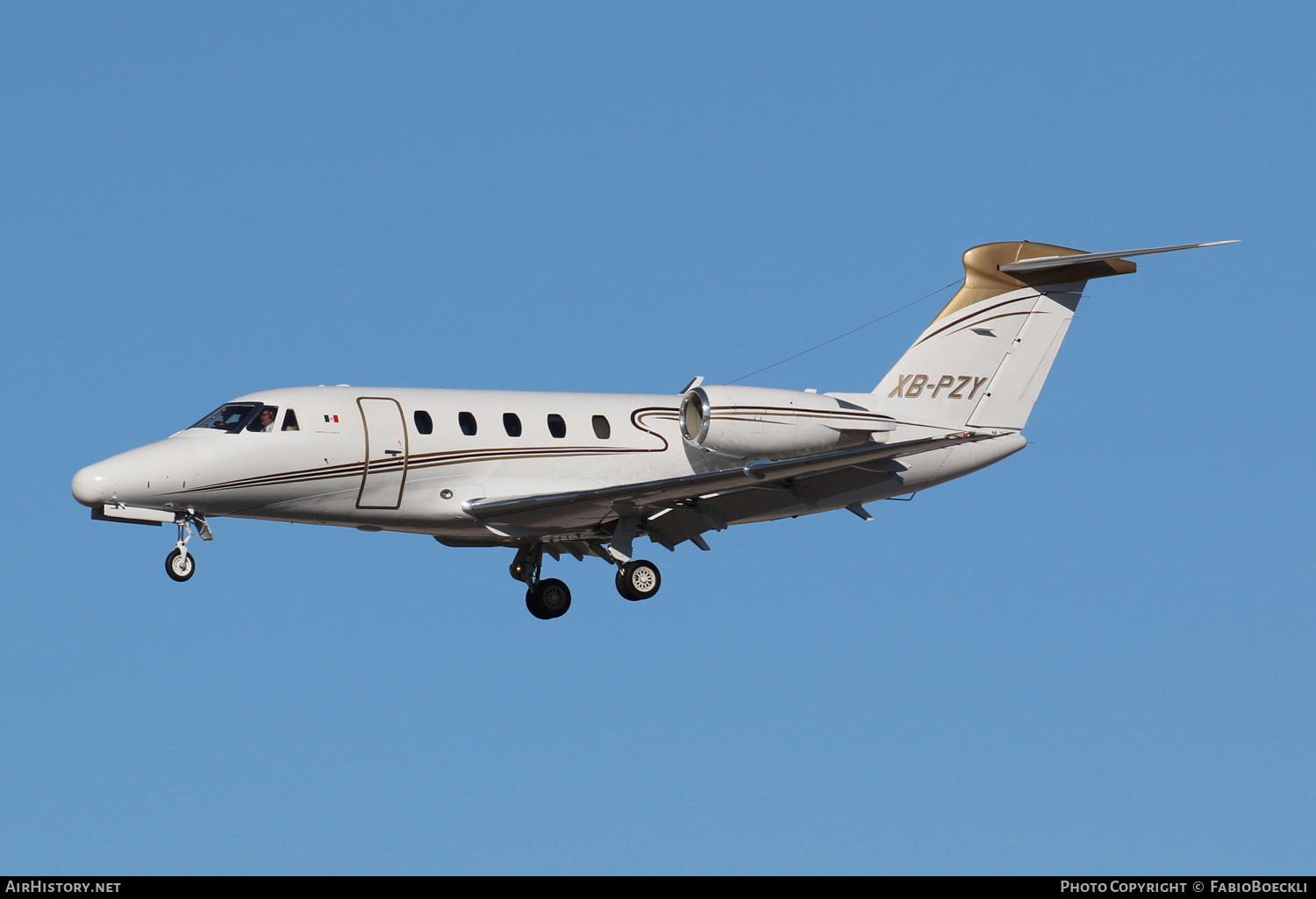 Aircraft Photo of XB-PZY | Cessna 650 Citation VI | AirHistory.net #550480