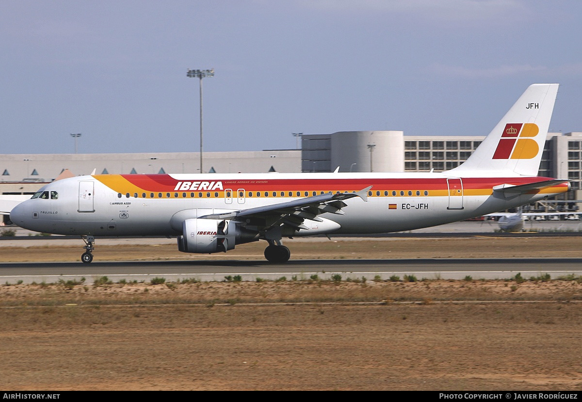 Aircraft Photo of EC-JFH | Airbus A320-214 | Iberia | AirHistory.net #550601