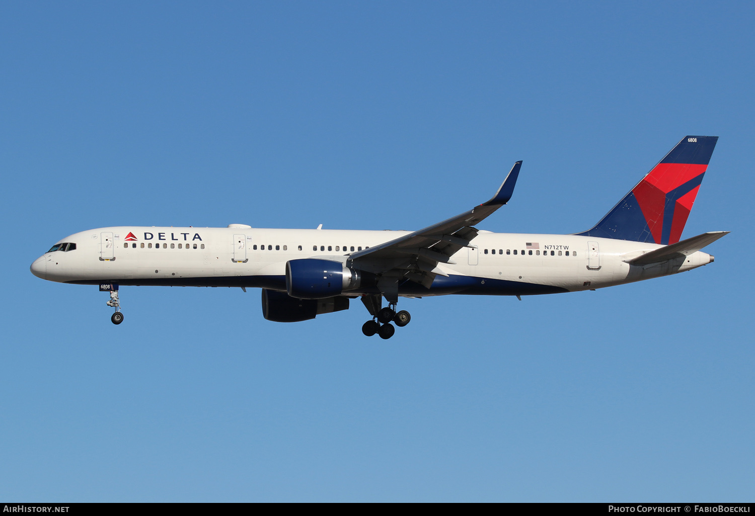 Aircraft Photo of N712TW | Boeing 757-2Q8 | Delta Air Lines | AirHistory.net #550642