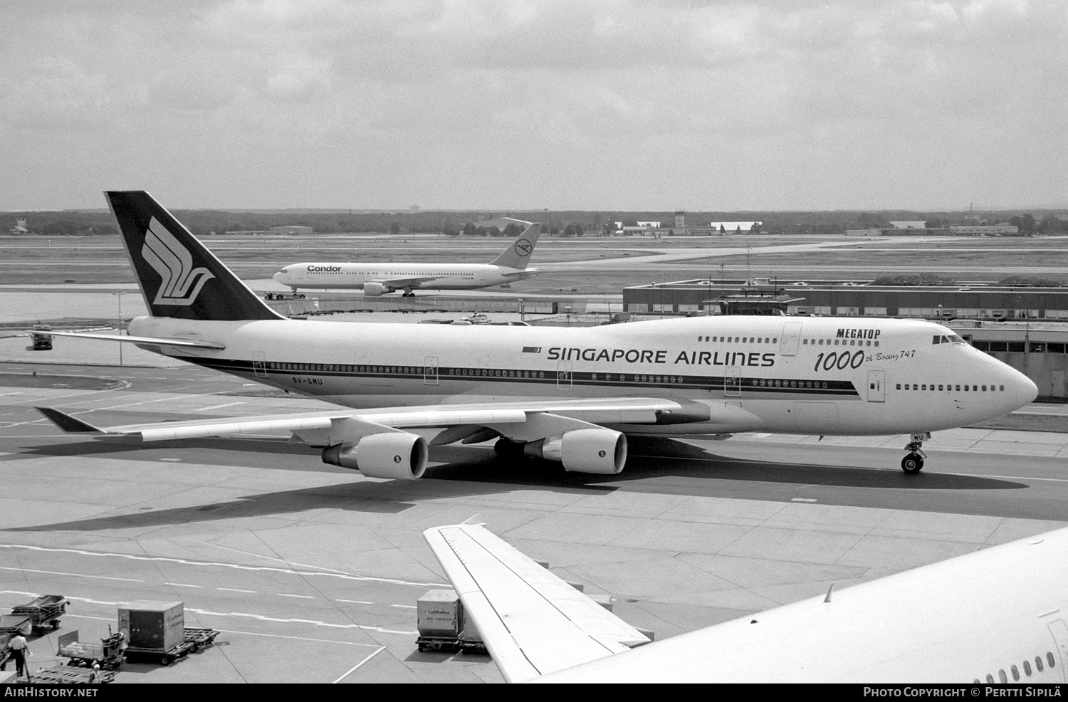 Aircraft Photo of 9V-SMU | Boeing 747-412 | Singapore Airlines | AirHistory.net #550789