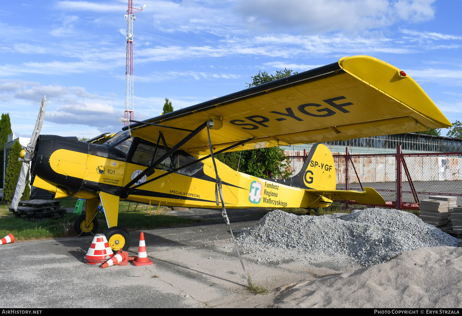 Aircraft Photo of SP-YGF | PZL-Okecie PZL-101A Gawron | Aeroklub Ziemi Wałbrzyskiej | AirHistory.net #550860