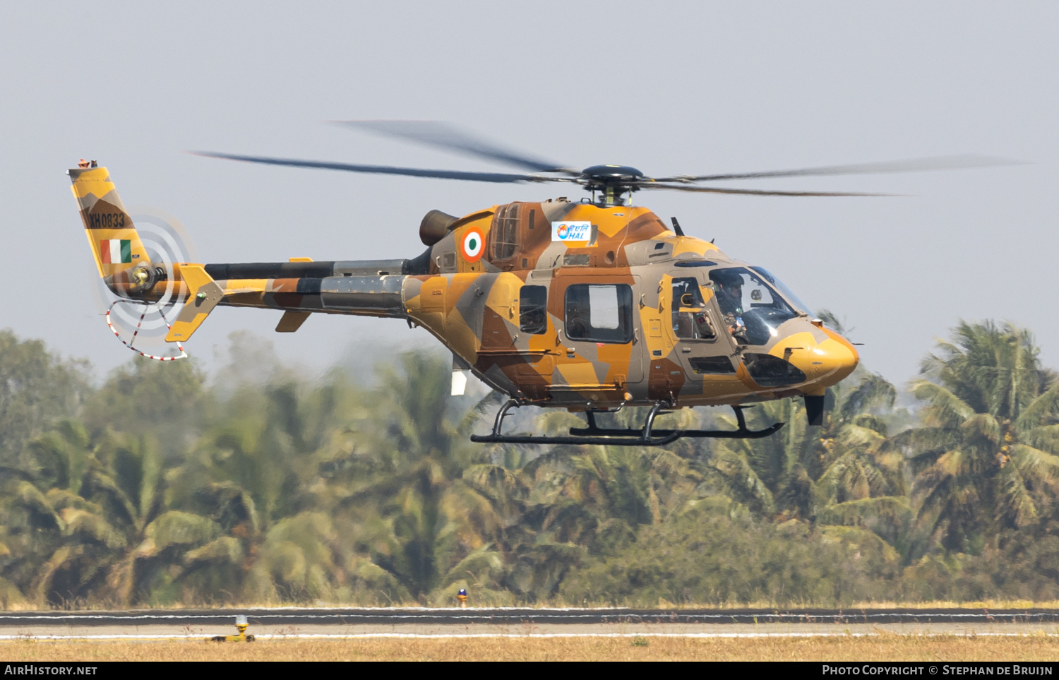Aircraft Photo of XH0833 | Hindustan LUH | India - Air Force | AirHistory.net #550864