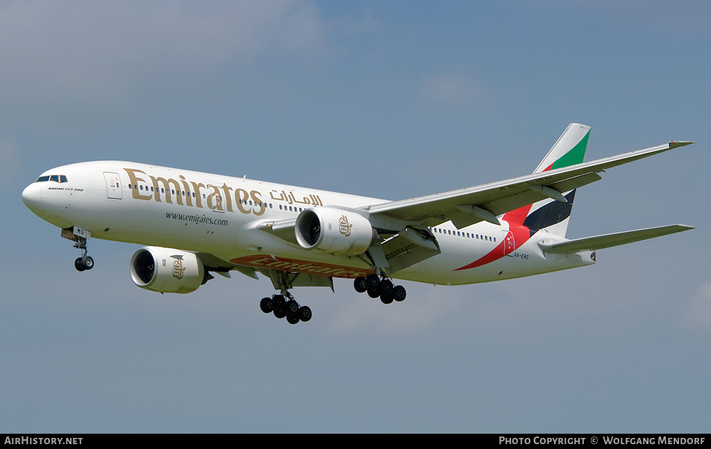 Aircraft Photo of A6-EMG | Boeing 777-21H/ER | Emirates | AirHistory.net #551004