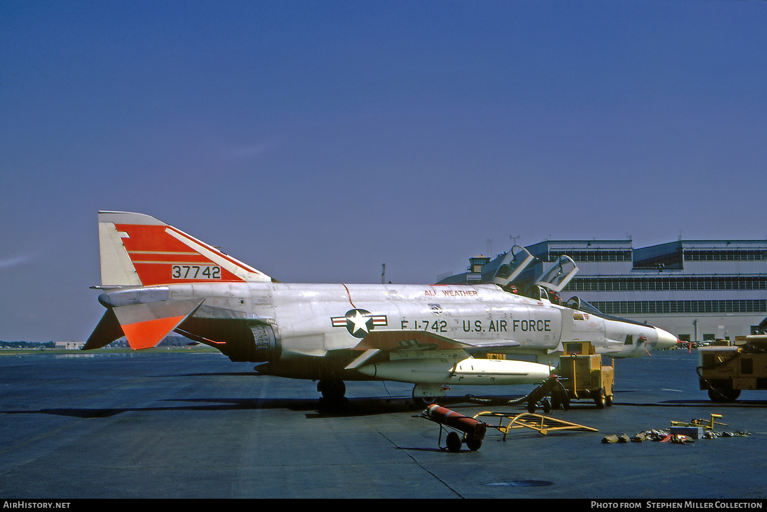 Aircraft Photo of 63-7742 / 37742 | McDonnell Douglas JRF-4C Phantom II | USA - Air Force | AirHistory.net #551006
