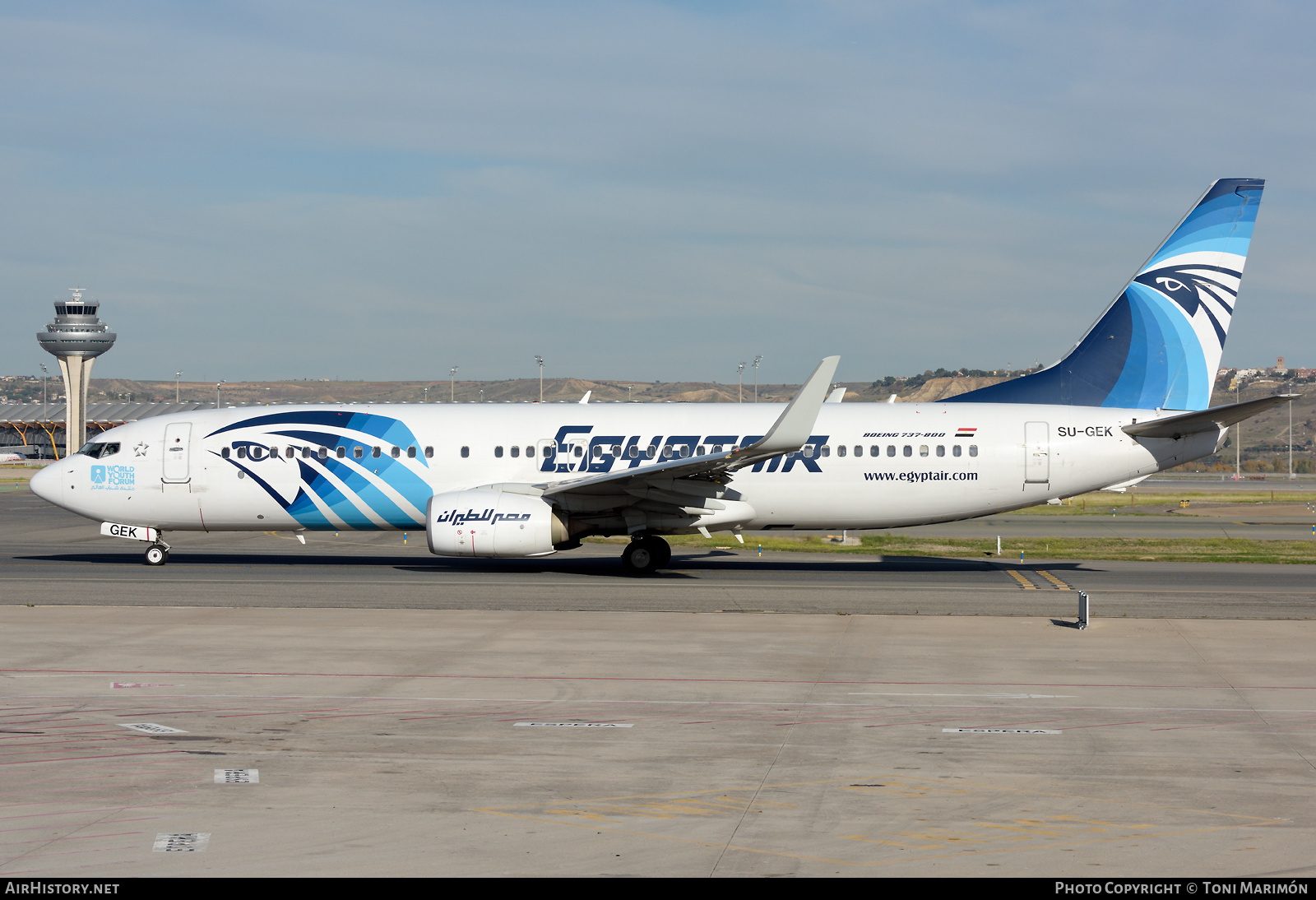 Aircraft Photo of SU-GEK | Boeing 737-800 | EgyptAir | AirHistory.net #551027
