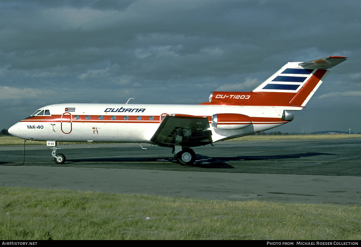 Aircraft Photo of CU-T1203 | Yakovlev Yak-40 | Cubana | AirHistory.net #551051