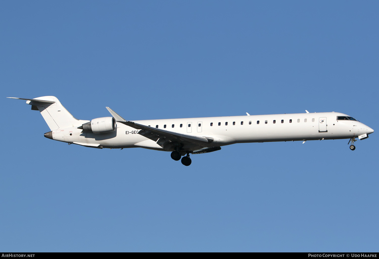 Aircraft Photo of EI-GEC | Bombardier CRJ-900 (CL-600-2D24) | CityJet | AirHistory.net #551108