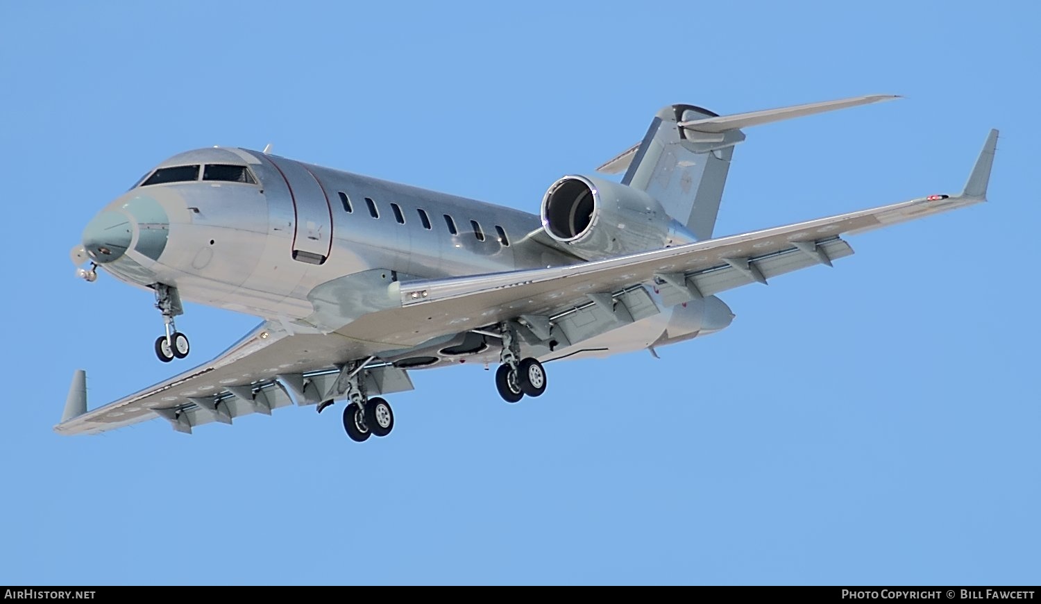 Aircraft Photo of C-GJYC | Bombardier Challenger 605 (CL-600-2B16) | AirHistory.net #551140