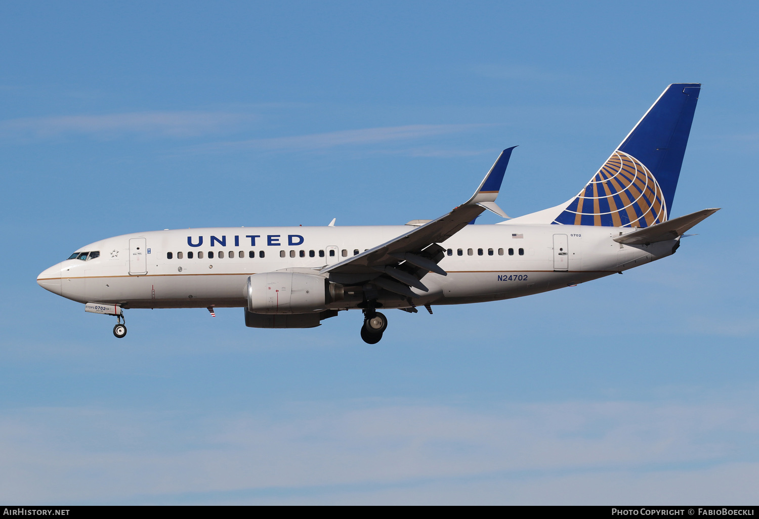 Aircraft Photo of N24702 | Boeing 737-724 | United Airlines | AirHistory.net #551312