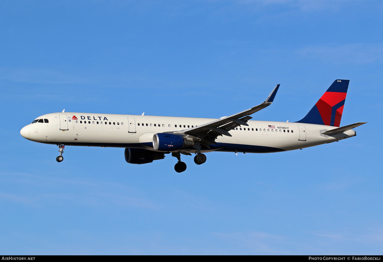 Aircraft Photo of N118DY | Airbus A321-211 | Delta Air Lines | AirHistory.net #551356