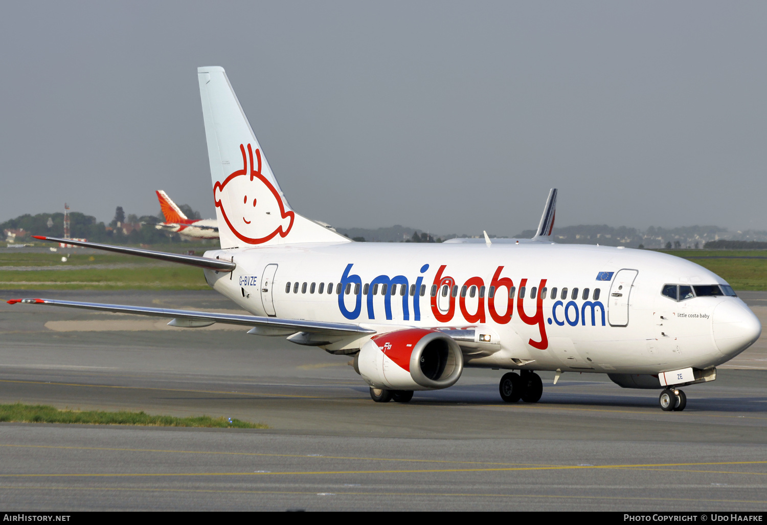 Aircraft Photo of G-BVZE | Boeing 737-59D | Bmibaby | AirHistory.net #551359