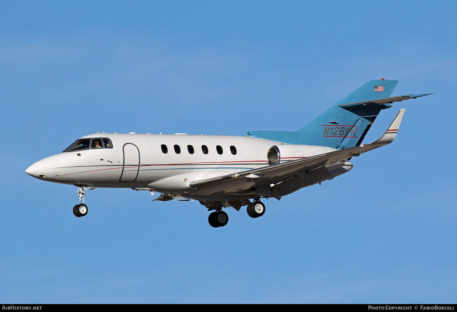 Aircraft Photo of N128KH | Raytheon Hawker 800XP | AirHistory.net #551548