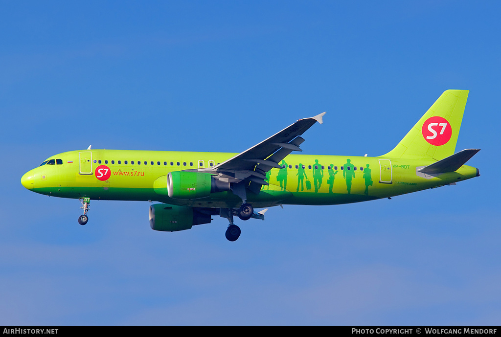 Aircraft Photo of VP-BDT | Airbus A320-214 | S7 Airlines | AirHistory.net #551574