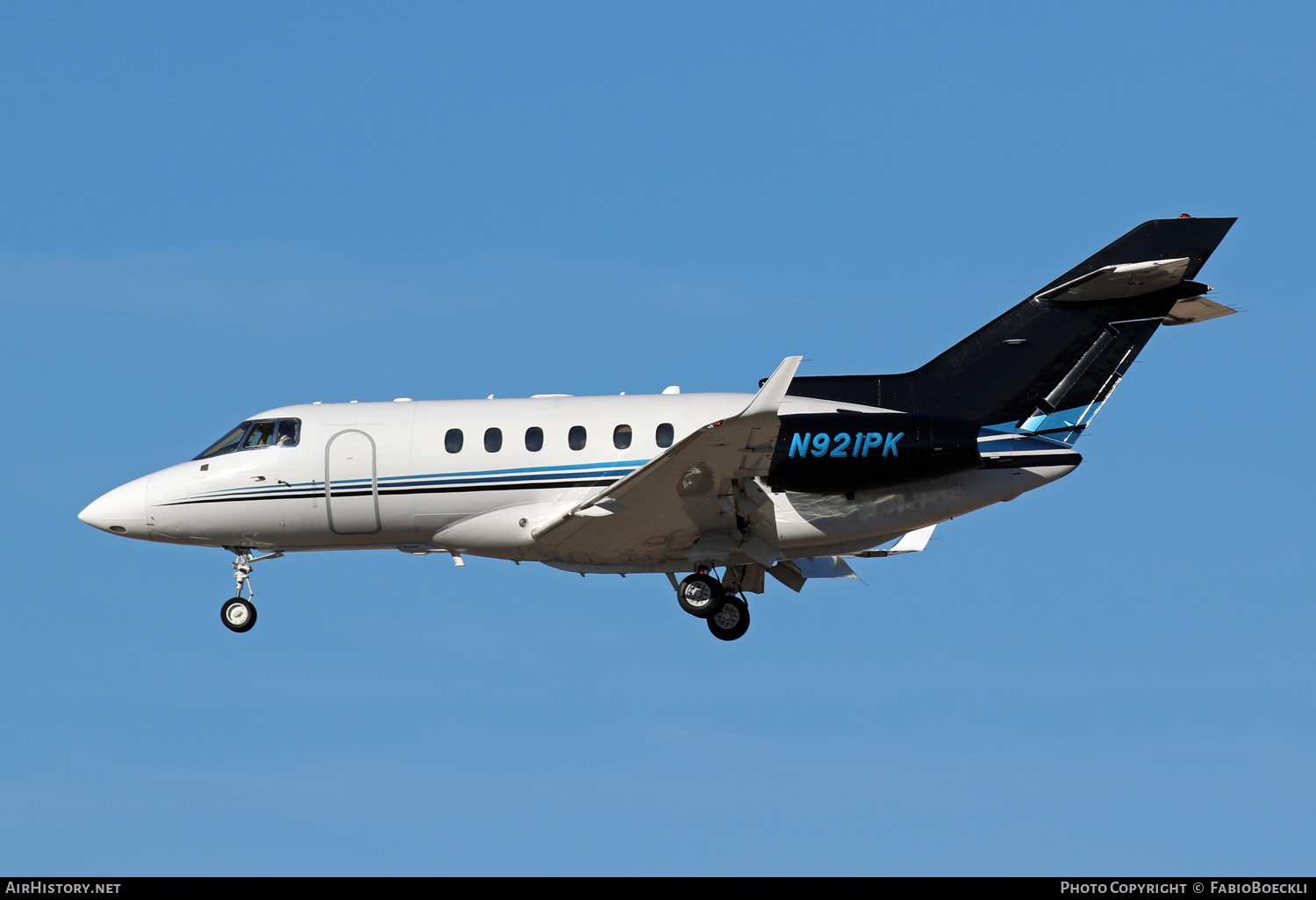 Aircraft Photo of N921PK | Raytheon Hawker 850XP | AirHistory.net #551651
