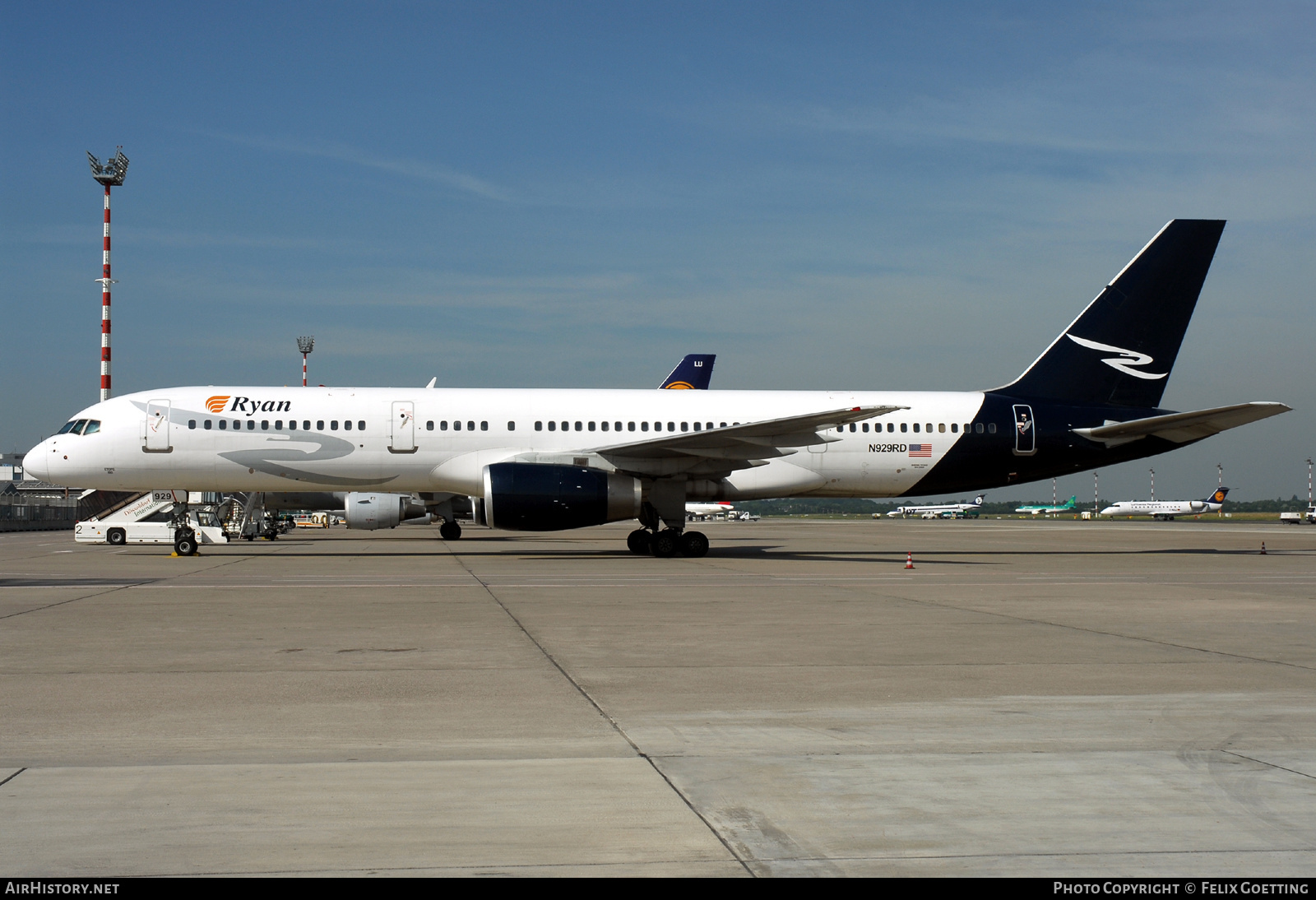 Aircraft Photo of N929RD | Boeing 757-2G5 | Ryan International Airlines | AirHistory.net #551948