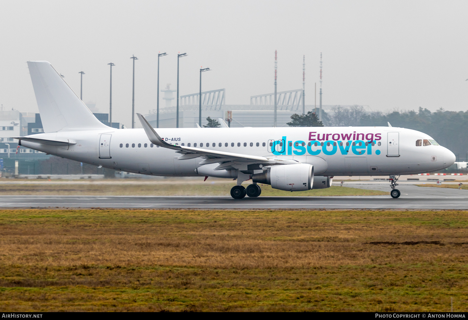 Aircraft Photo of D-AIUS | Airbus A320-214 | Eurowings Discover | AirHistory.net #552001