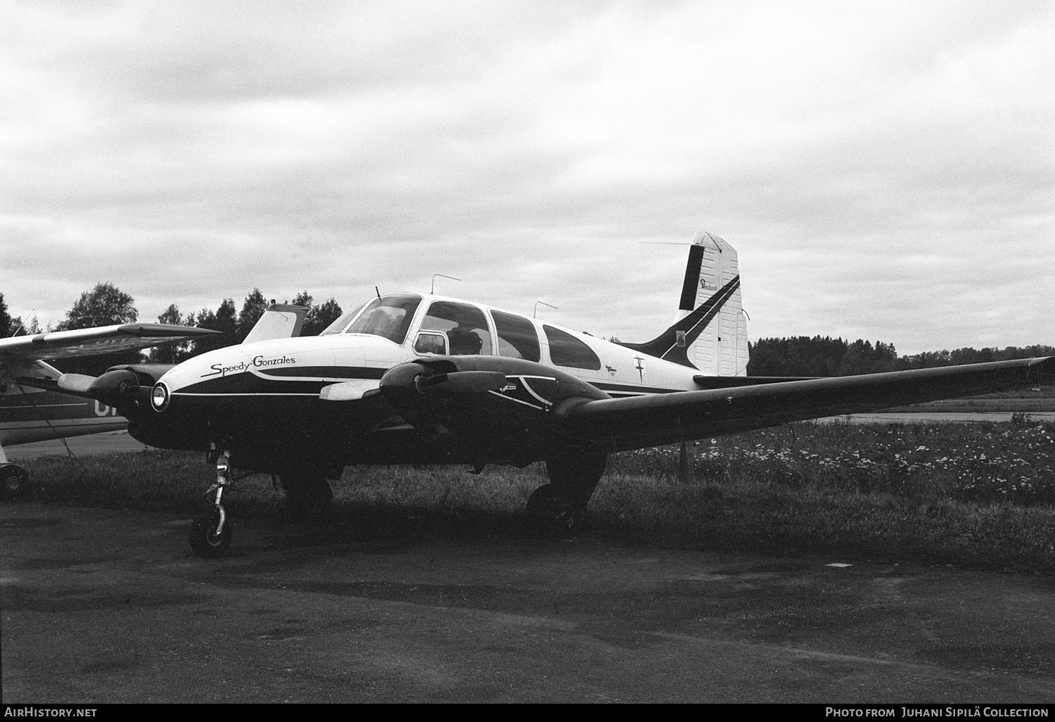 Aircraft Photo of OH-BTB | Beech B95A Travel Air | AirHistory.net #552031