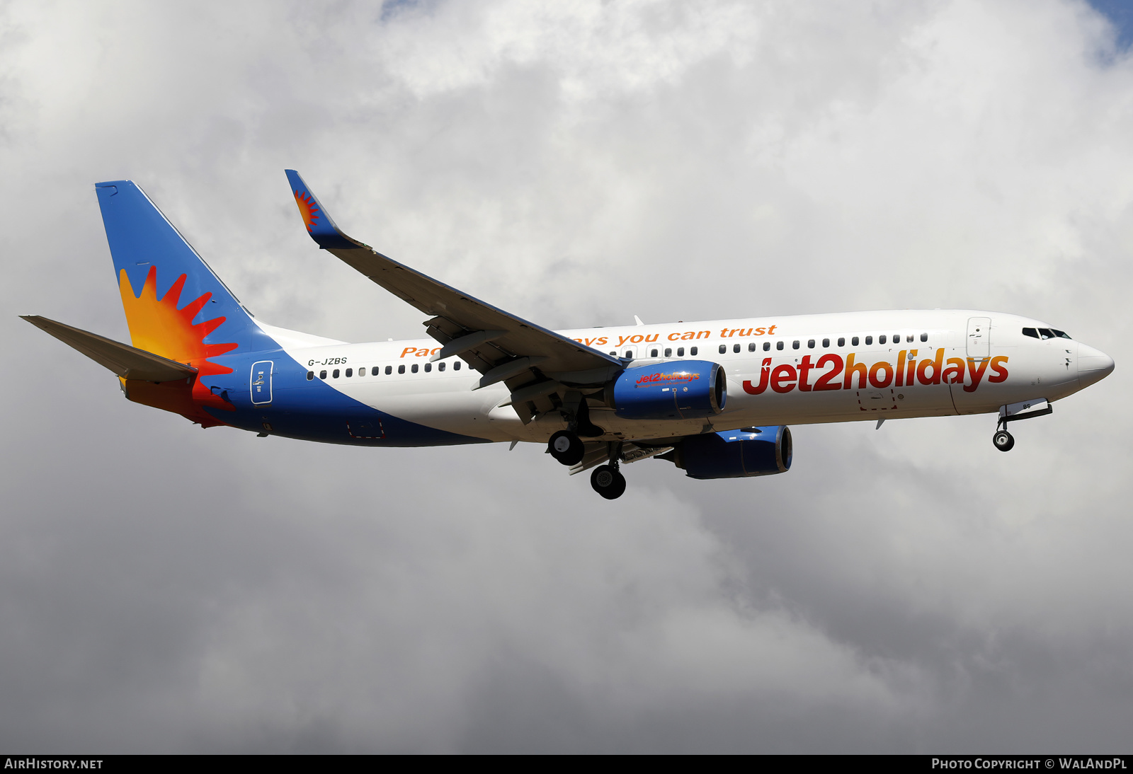 Aircraft Photo of G-JZBS | Boeing 737-800 | Jet2 Holidays | AirHistory.net #552048