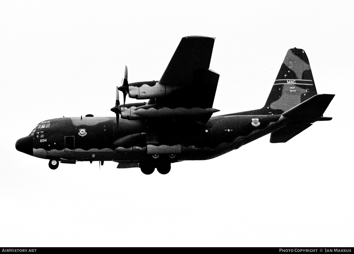 Aircraft Photo of 74-2134 / 42134 | Lockheed C-130H Hercules | USA - Air Force | AirHistory.net #552080