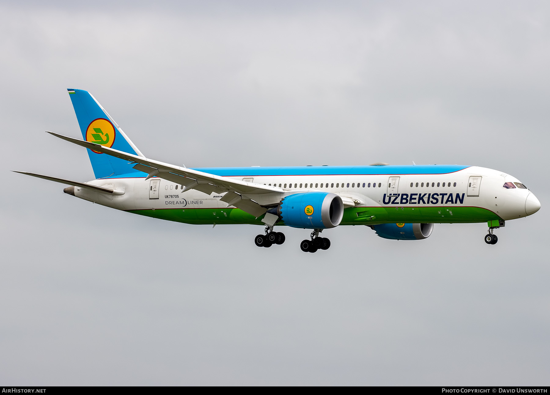 Aircraft Photo of UK78705 | Boeing 787-8 Dreamliner | Uzbekistan Airways | AirHistory.net #552124