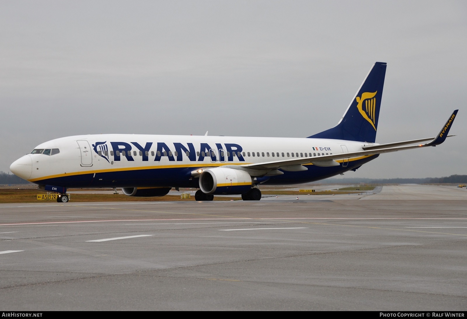 Aircraft Photo of EI-EVK | Boeing 737-8AS | Ryanair | AirHistory.net #552157