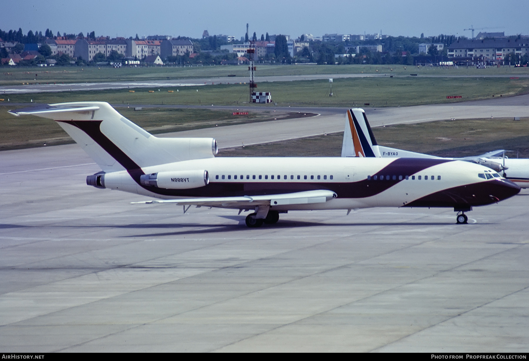 Aircraft Photo of N888VT | Boeing 727-76 | AirHistory.net #552206