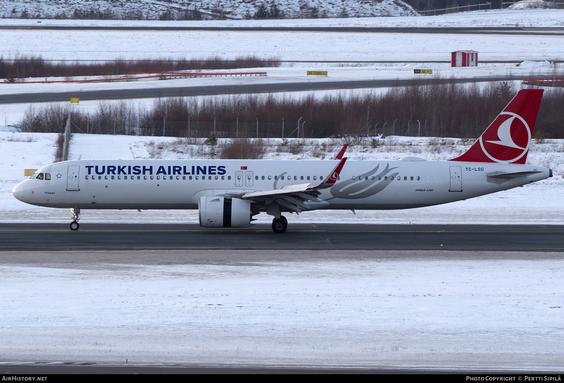 Aircraft Photo of TC-LSG | Airbus A321-271NX | Turkish Airlines | AirHistory.net #552323