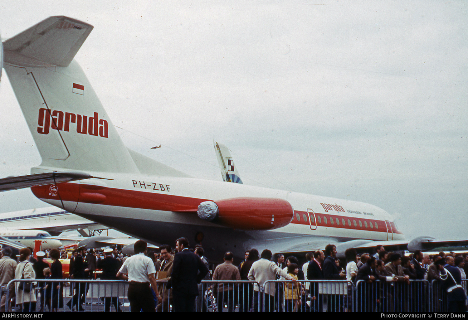 Aircraft Photo of PH-ZBF | Fokker F28-1000 Fellowship | Garuda Indonesia | AirHistory.net #552325