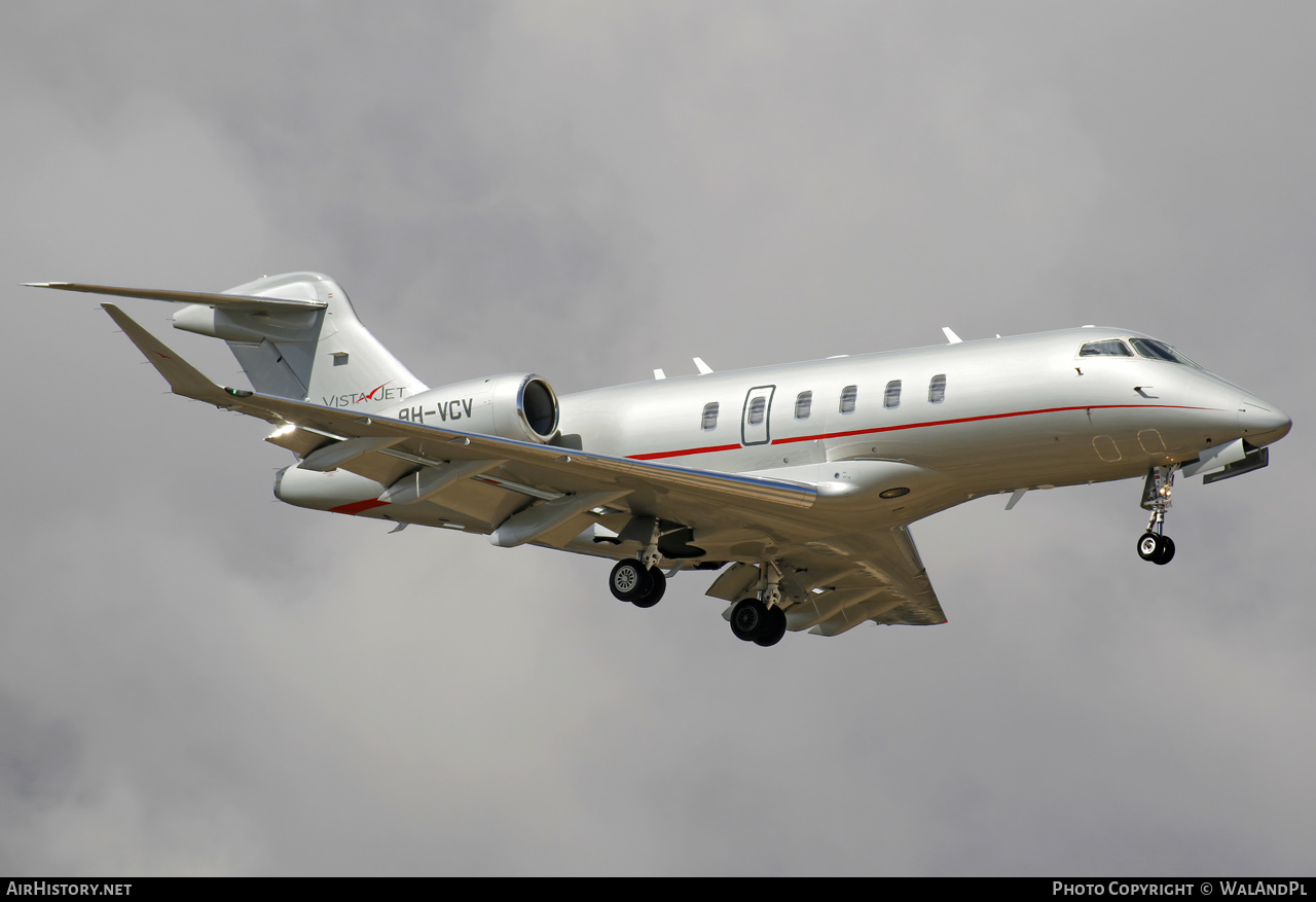 Aircraft Photo of 9H-VCH | Bombardier Challenger 350 (BD-100-1A10) | VistaJet | AirHistory.net #552367