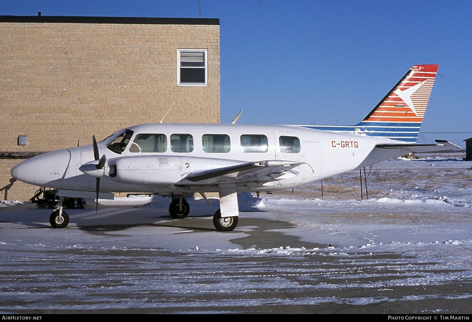 Aircraft Photo of C-GRTG | Piper PA-31-350 Navajo Chieftain | AirHistory.net #552437