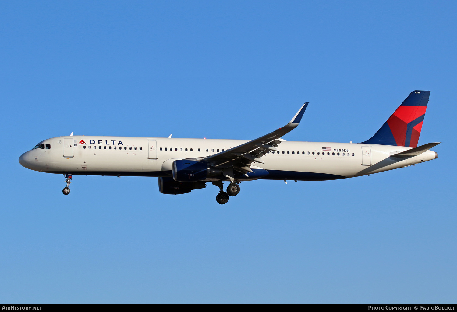 Aircraft Photo of N359DN | Airbus A321-211 | Delta Air Lines | AirHistory.net #552598