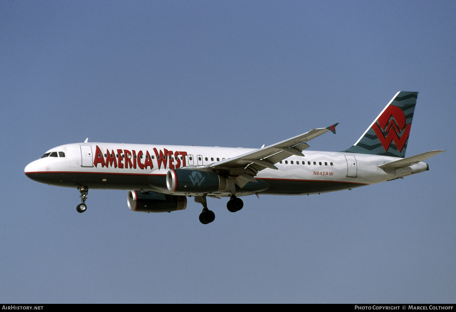 Aircraft Photo of N642AW | Airbus A320-232 | America West Airlines | AirHistory.net #552629