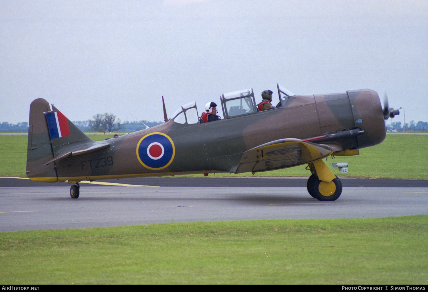 Aircraft Photo of G-BIWX / FT239 | North American T-6J Harvard Mk IV | UK - Air Force | AirHistory.net #552681